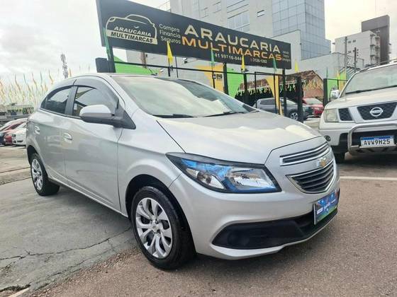 CHEVROLET ONIX 1.4 MPFI LT 8V FLEX 4P MANUAL CHEVROLET ONIX 1.4 MPFI LT 8V FLEX 4P MANUAL